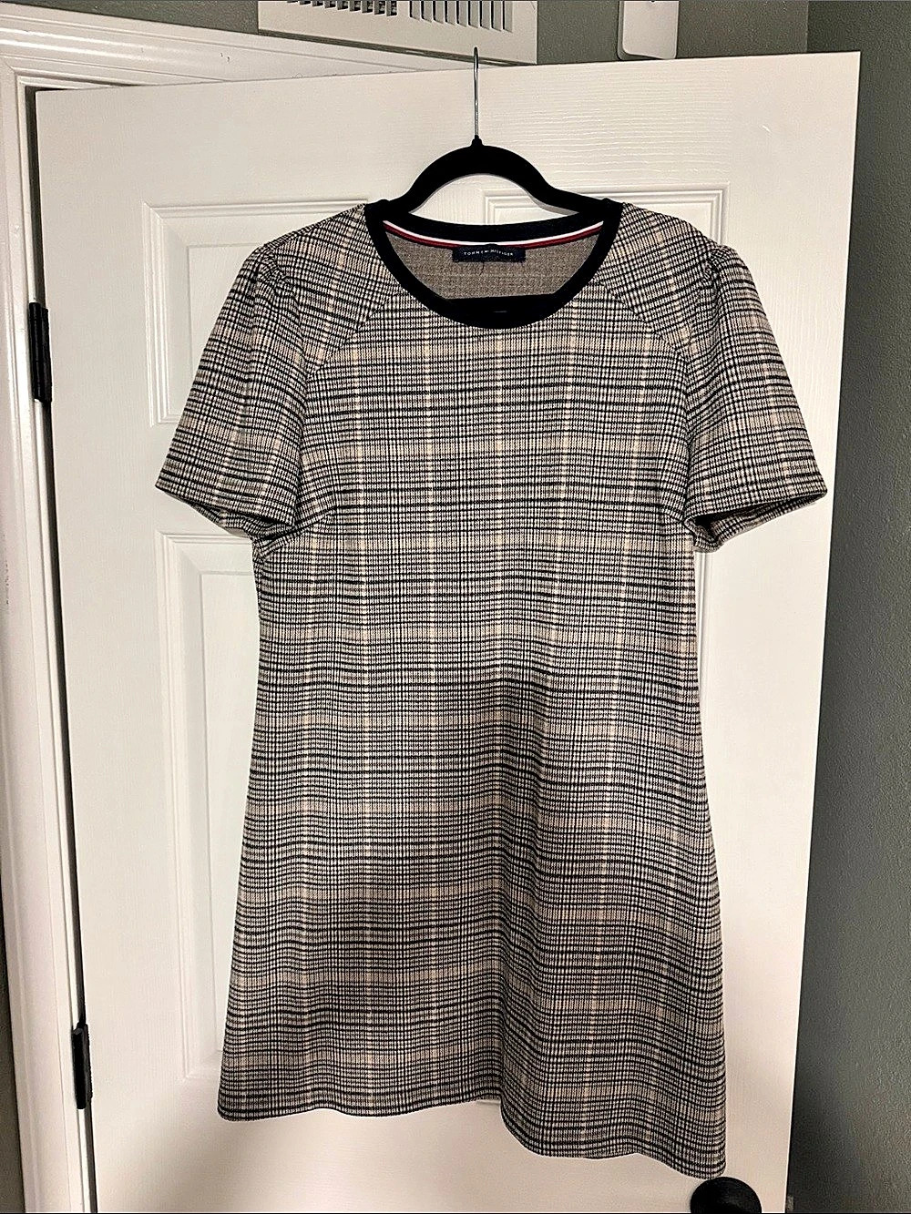Tommy Hilfiger Houndstooth Short Sleeve Shift Dress Black & White